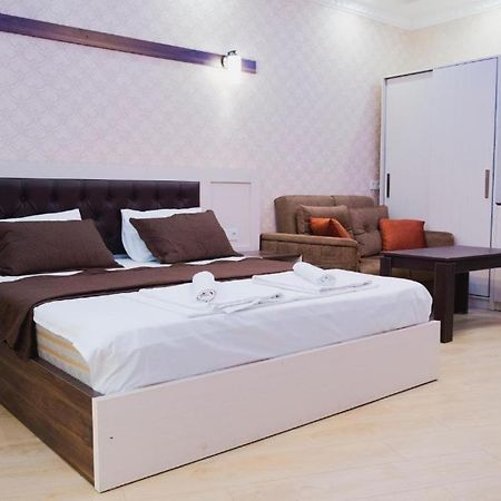 Emeg Hotel And Restaurant Батумі Екстер'єр фото