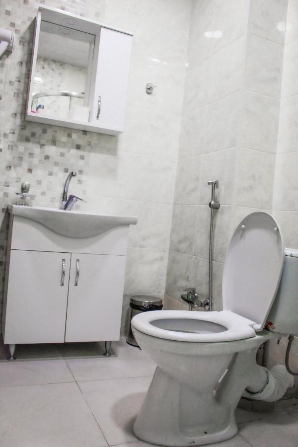 Emeg Hotel And Restaurant Батумі Екстер'єр фото