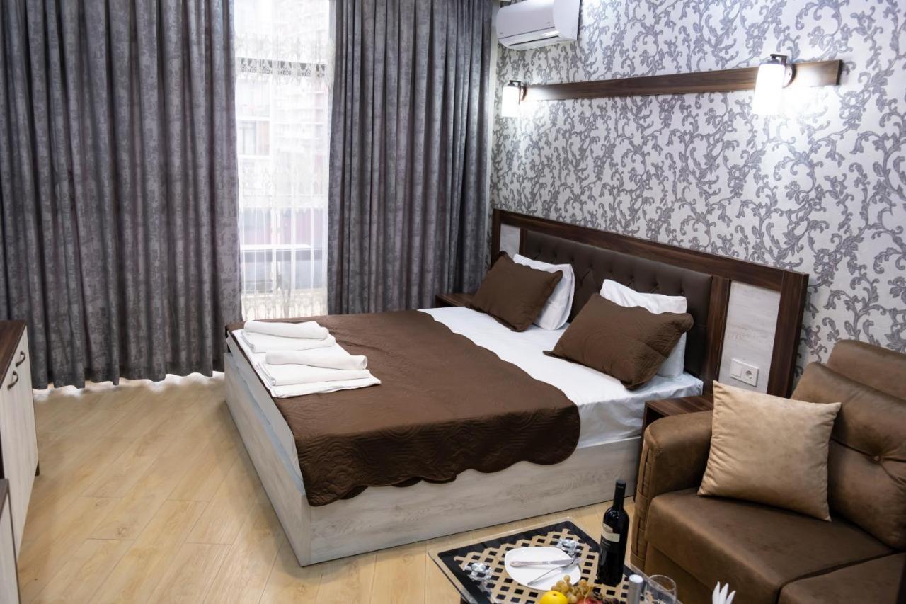Emeg Hotel And Restaurant Батумі Екстер'єр фото