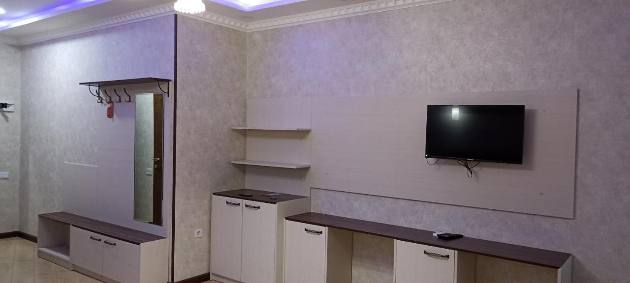 Emeg Hotel And Restaurant Батумі Екстер'єр фото